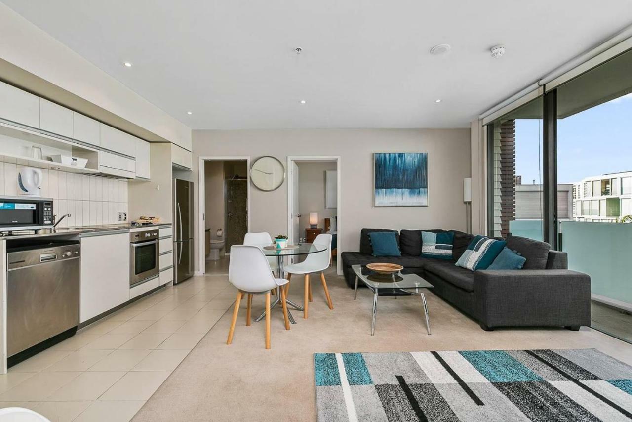 Two Bedroom Apartment - Pool, Gym & Free Parking! Auckland Exterior foto